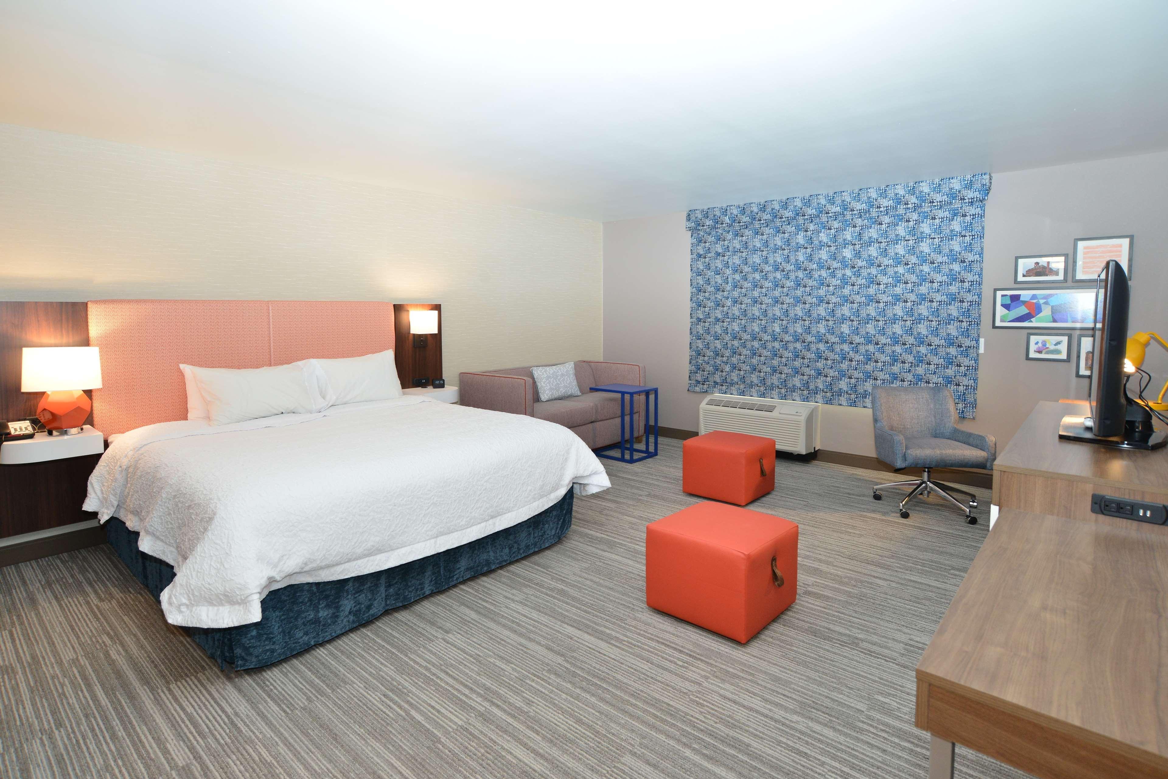 Hampton Inn & Suites Menomonie-Uw Stout Esterno foto