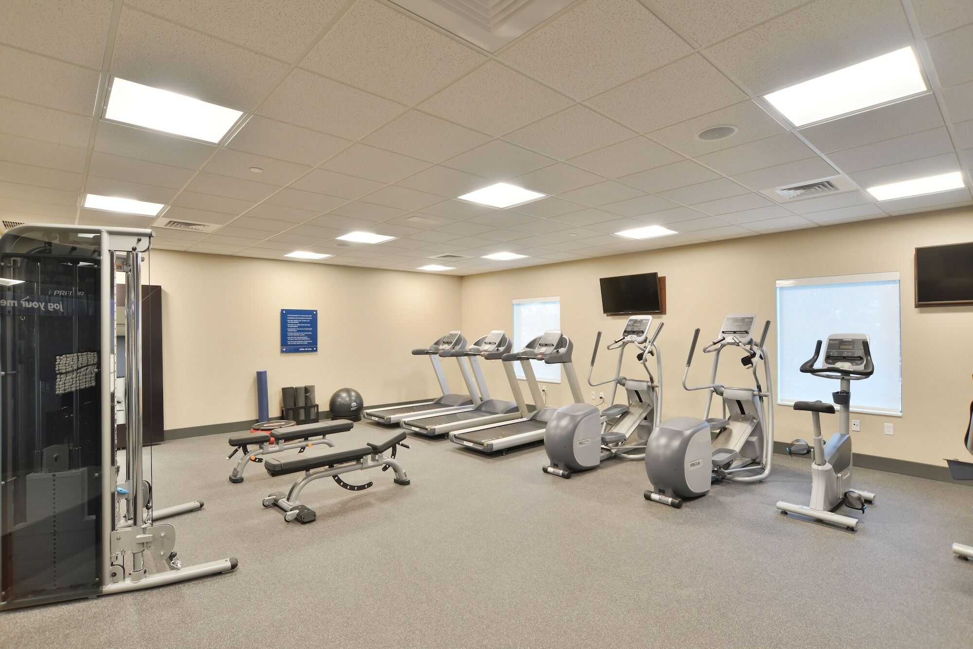 Hampton Inn & Suites Menomonie-Uw Stout Esterno foto